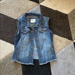 Mudd Denim Vest (juniors)